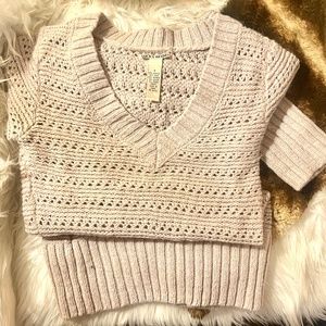 Lucky Brand Women’s Light Grey V-Neck Crochet Sweater! So snuggly!